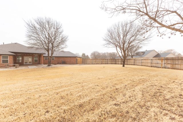 6522 15th Drive, Lubbock, TX 79416