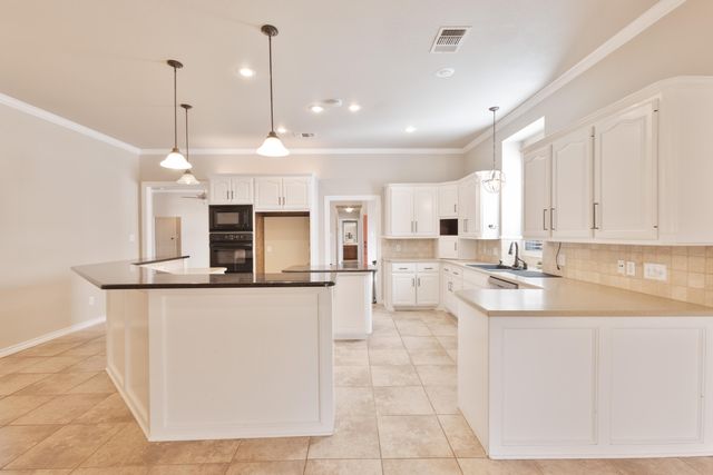 6522 15th Drive, Lubbock, TX 79416