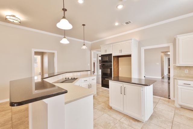 6522 15th Drive, Lubbock, TX 79416