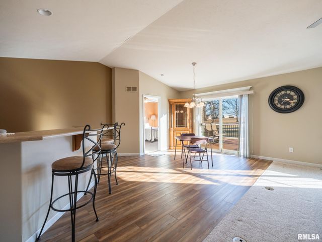 1414 CALVIN Drive, Washington, IL 61571