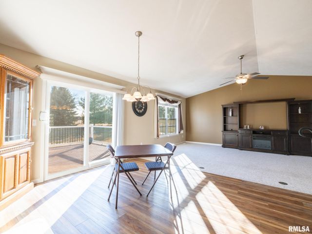 1414 CALVIN Drive, Washington, IL 61571