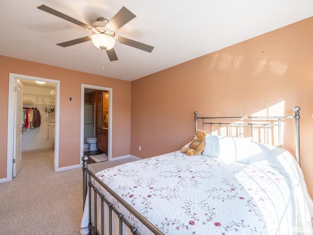 1414 CALVIN Drive, Washington, IL 61571