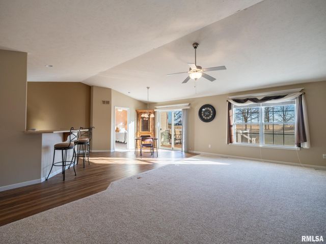 1414 CALVIN Drive, Washington, IL 61571