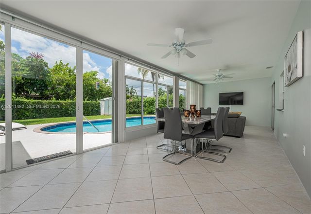 810 S Rainbow Dr 0, Hollywood, FL 33021