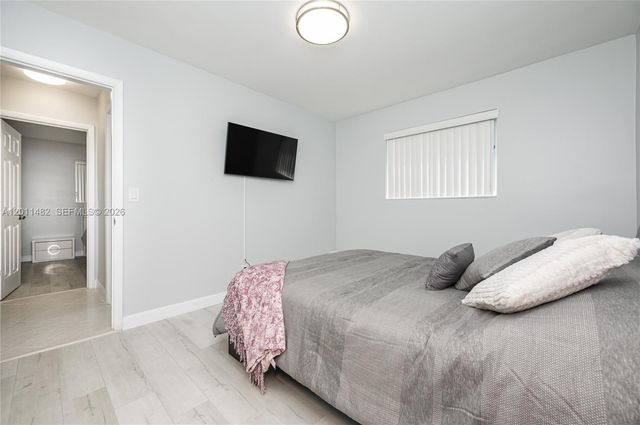 810 S Rainbow Dr 0, Hollywood, FL 33021
