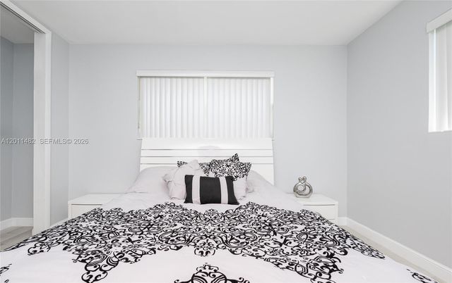 810 S Rainbow Dr 0, Hollywood, FL 33021