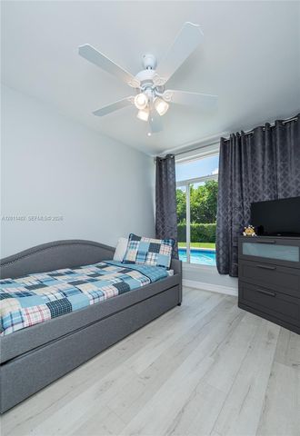 810 S Rainbow Dr 0, Hollywood, FL 33021