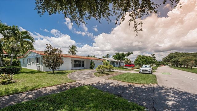 810 S Rainbow Dr 0, Hollywood, FL 33021