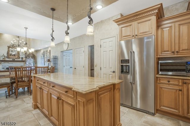 1 Tartan Dr, Bernards Twp., NJ 07920