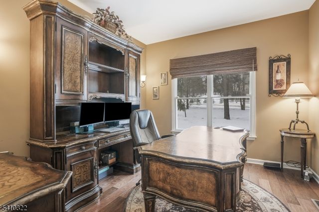 1 Tartan Dr, Bernards Twp., NJ 07920