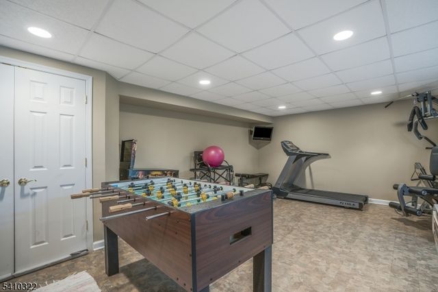 1 Tartan Dr, Bernards Twp., NJ 07920