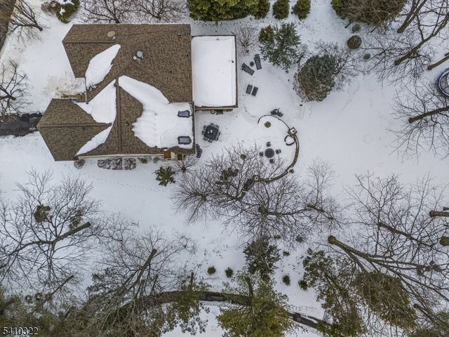 1 Tartan Dr, Bernards Twp., NJ 07920