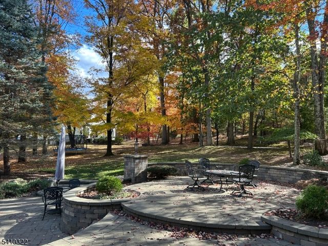 1 Tartan Dr, Bernards Twp., NJ 07920