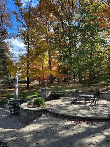 1 Tartan Dr, Bernards Twp., NJ 07920