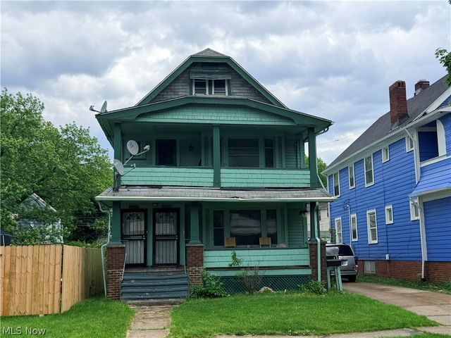 16308 Nela View Road, Cleveland, OH 44112