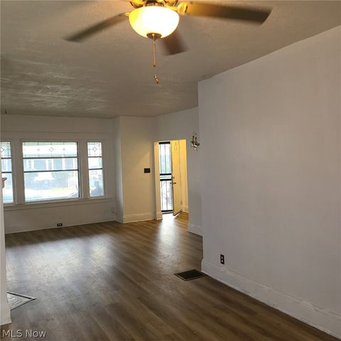 16308 Nela View Road, Cleveland, OH 44112