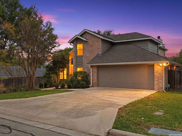 968 Queens Dr., New Braunfels, TX 78130