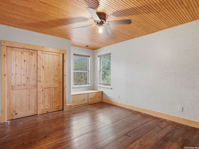 968 Queens Dr., New Braunfels, TX 78130