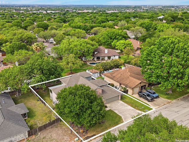 968 Queens Dr., New Braunfels, TX 78130