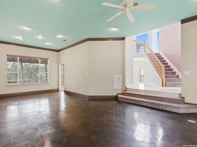 968 Queens Dr., New Braunfels, TX 78130