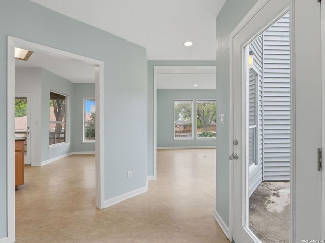 968 Queens Dr., New Braunfels, TX 78130