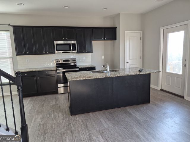 1506 Charcoal Ives Road, Lawrenceville, GA 30045