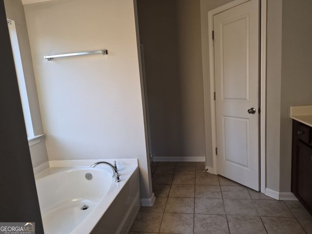 1506 Charcoal Ives Road, Lawrenceville, GA 30045