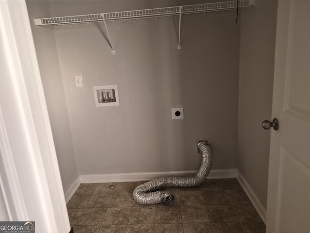 1506 Charcoal Ives Road, Lawrenceville, GA 30045