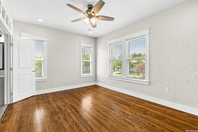 424 Club, San Antonio, TX 78201