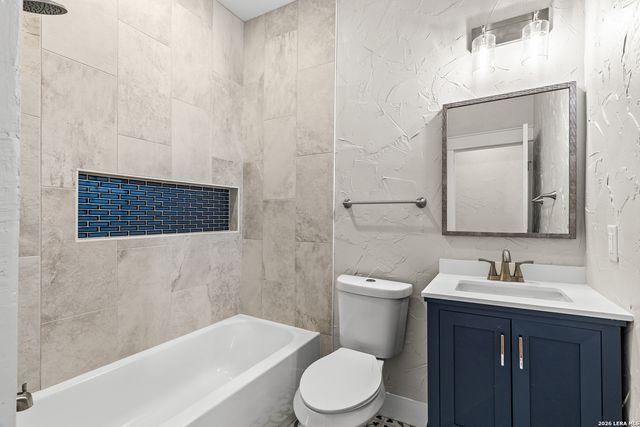 424 Club, San Antonio, TX 78201