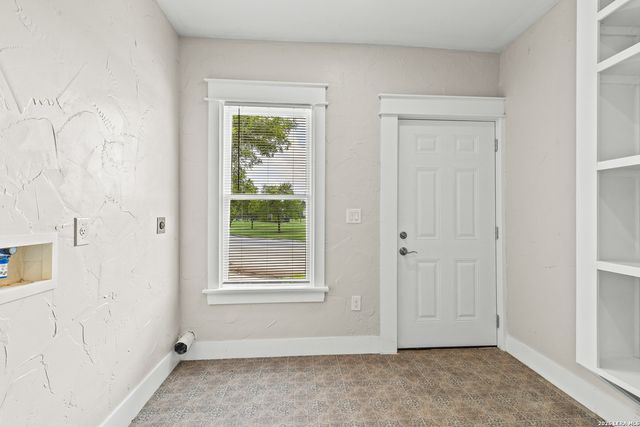 424 Club, San Antonio, TX 78201