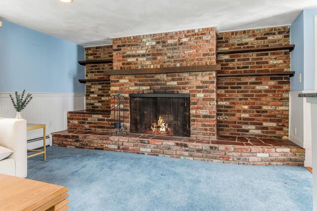 131 Jones Avenue, Portsmouth, NH 03801