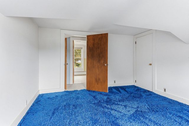 131 Jones Avenue, Portsmouth, NH 03801
