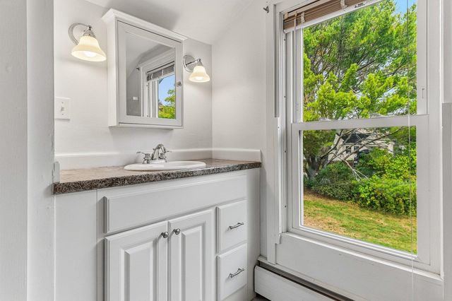 131 Jones Avenue, Portsmouth, NH 03801