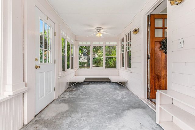131 Jones Avenue, Portsmouth, NH 03801