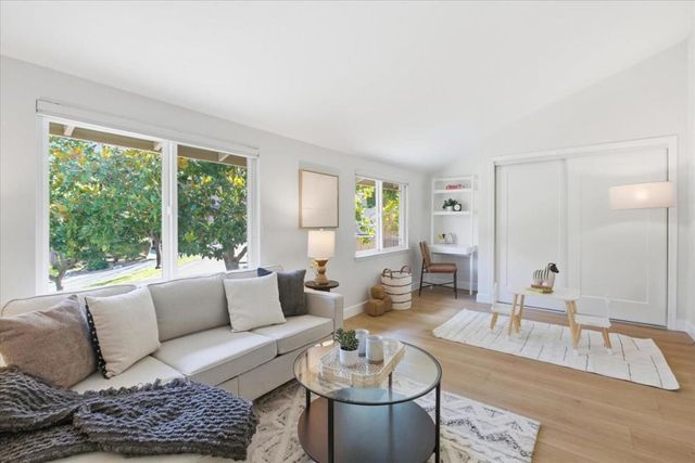 10177 Camberley Lane, Cupertino, CA 95014