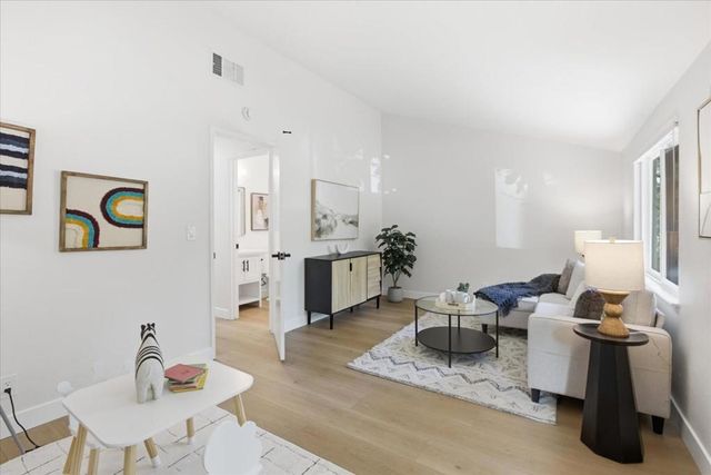 10177 Camberley Lane, Cupertino, CA 95014