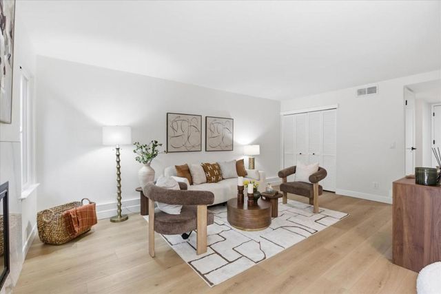 10177 Camberley Lane, Cupertino, CA 95014