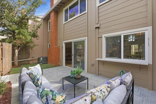 10177 Camberley Lane, Cupertino, CA 95014