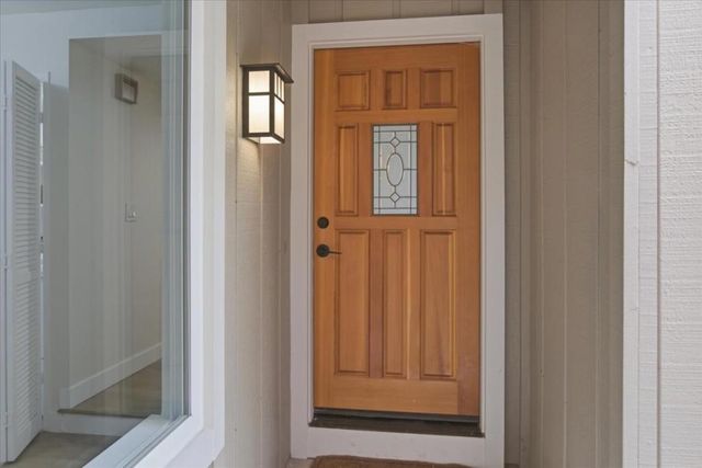 10177 Camberley Lane, Cupertino, CA 95014