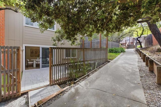 10177 Camberley Lane, Cupertino, CA 95014