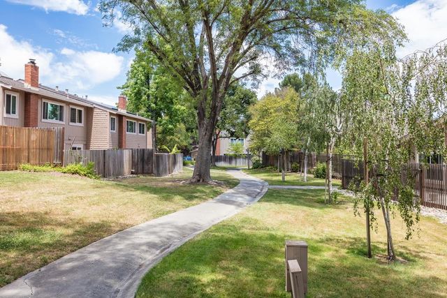 10177 Camberley Lane, Cupertino, CA 95014