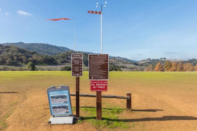 10177 Camberley Lane, Cupertino, CA 95014