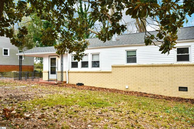 921 Barnwell Road, Spartanburg, SC 29303