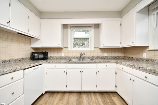 921 Barnwell Road, Spartanburg, SC 29303