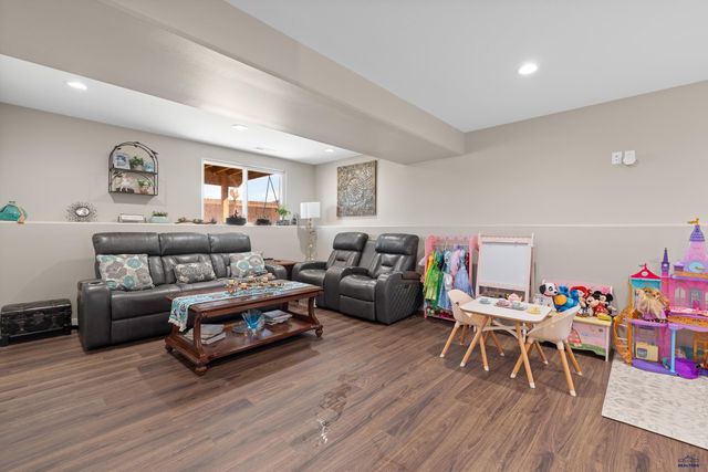 3714 SAKO CT, Rapid City, SD 57703