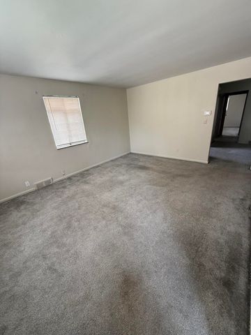 224 Ridgeway Avenue, Southgate, KY 41071