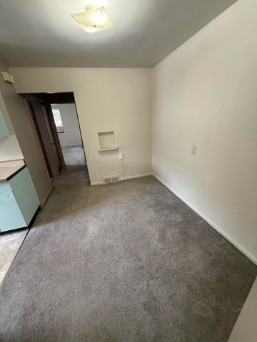 224 Ridgeway Avenue, Southgate, KY 41071