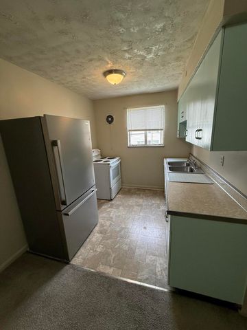 224 Ridgeway Avenue, Southgate, KY 41071