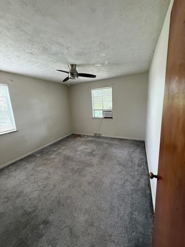 224 Ridgeway Avenue, Southgate, KY 41071